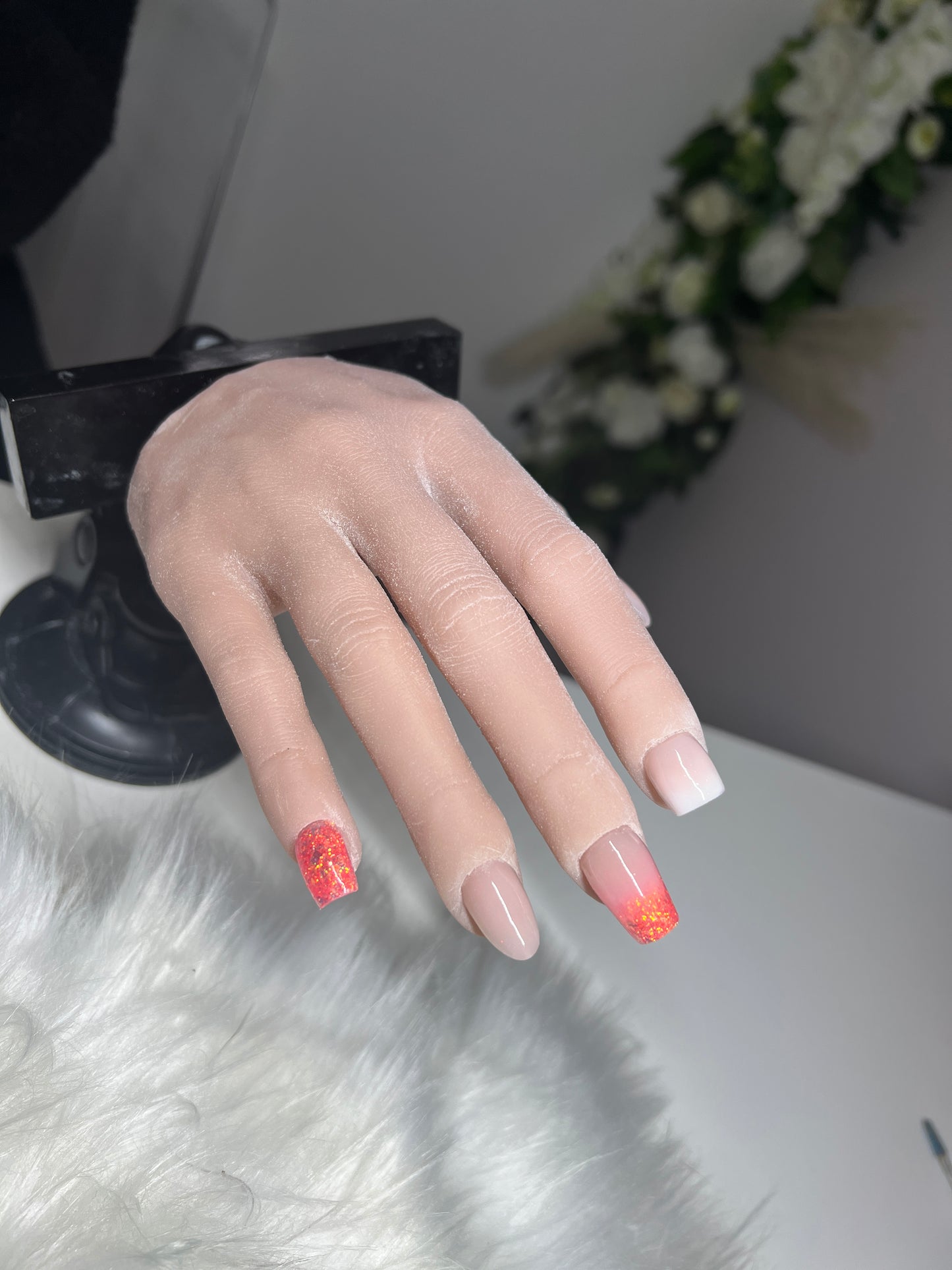 THE ACRYLIC NAIL SYSTEM