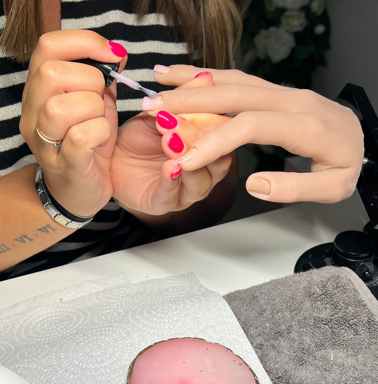 SCHOOL LEAVERS - NAIL TECHNICIAN PROGRAMME