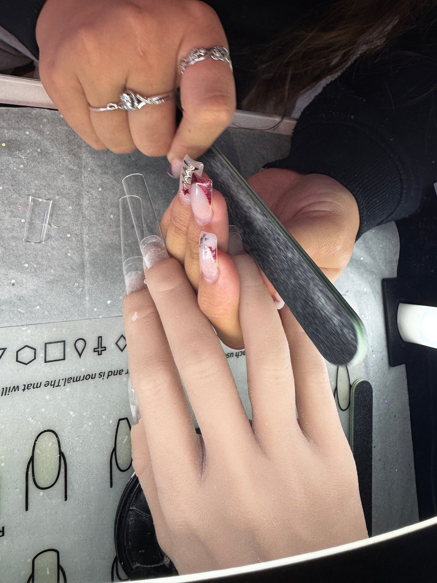 THE ACRYLIC NAIL SYSTEM