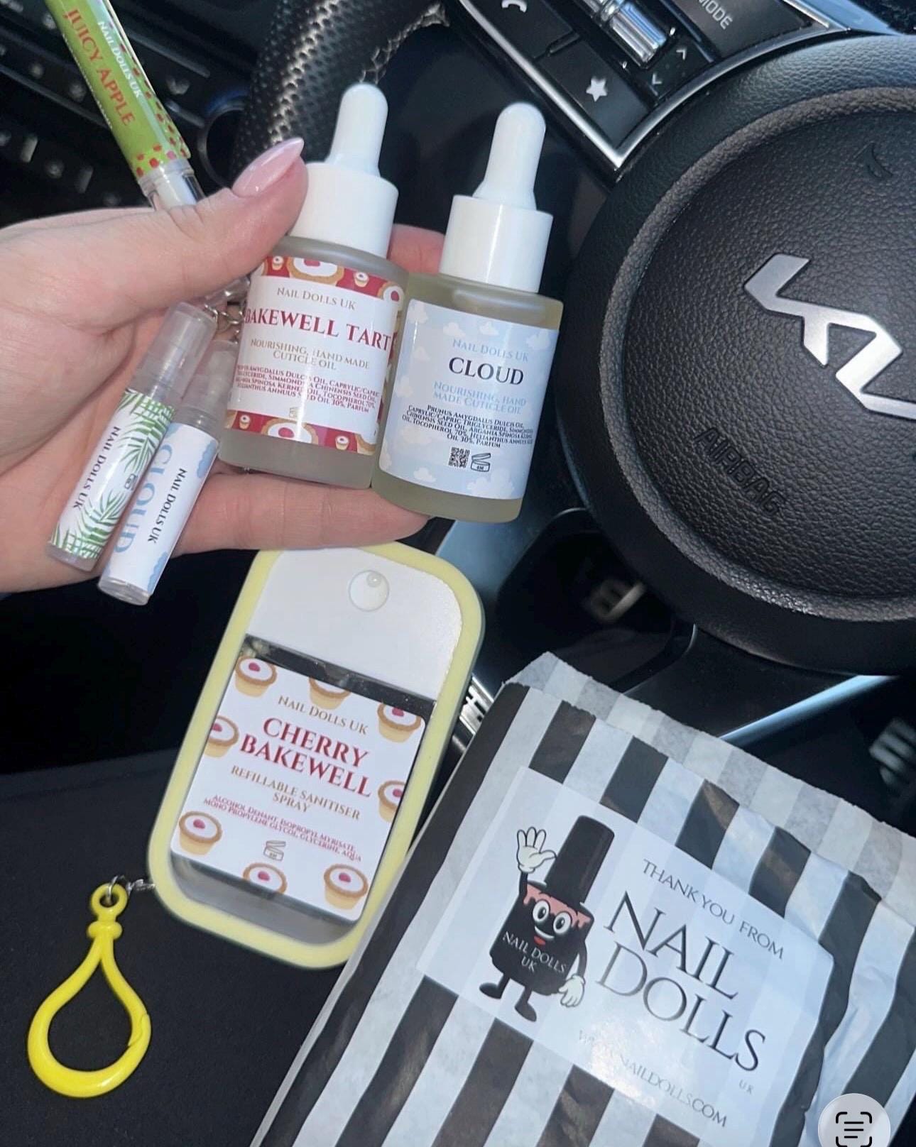 Mini Keychain Sanitiser Spray | 5ml Scented Hand Sanitiser | Travel Size | Nail Tech & Handbag Essential